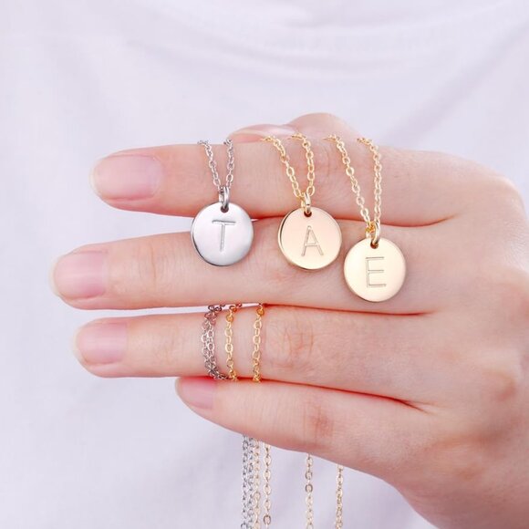 Unique Layered Adjustable Necklace - Engraved Coin Gift for Special Occasions - Picture 5 of 6